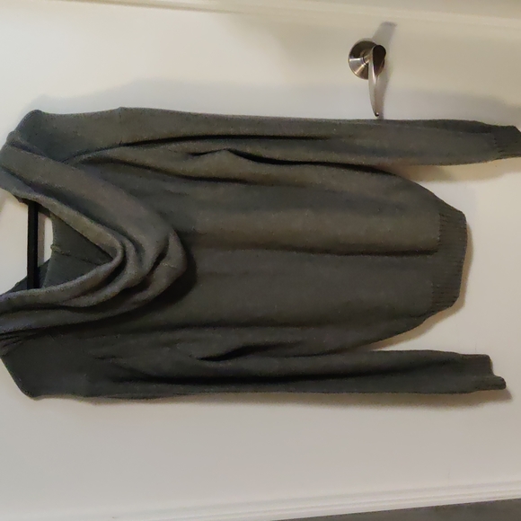 H&M Grey Sweater with Hood L - Picture 2 of 4